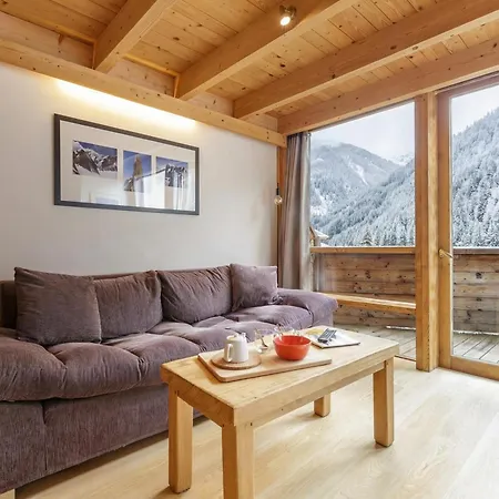 Grand Roc C403 From Slopes 280m, View, Parking & Wifi - Happy Chamonix